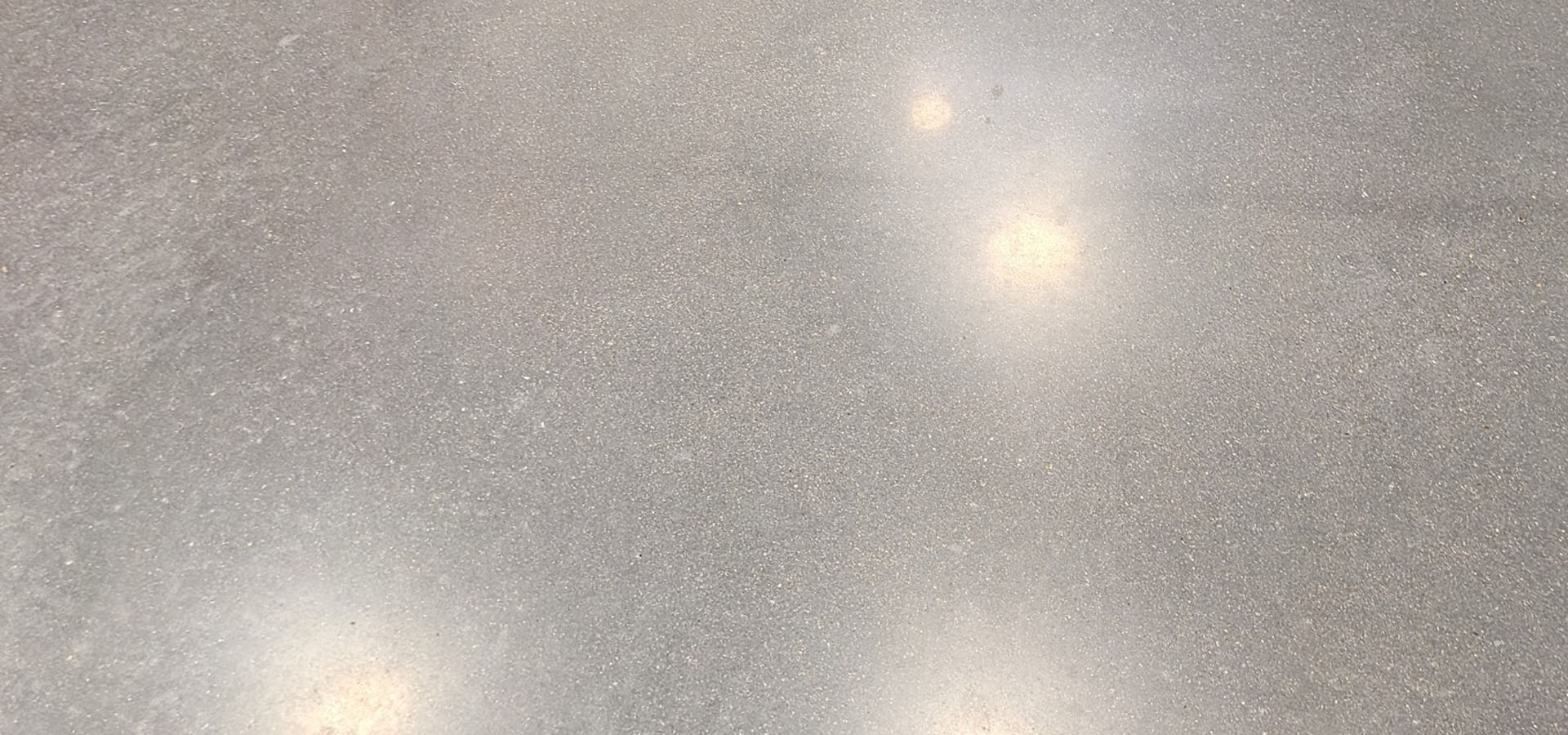 Slidstærkt betongulv til industri
